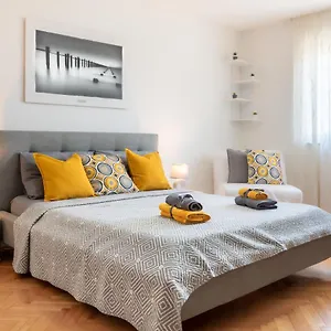 rezervirajte ovdje