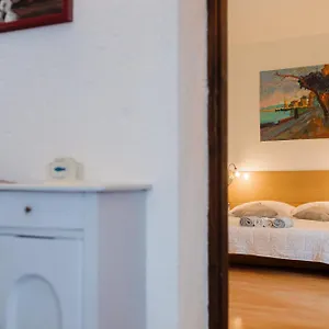 https://apartments-samblich.primorje-gorskikotar.com