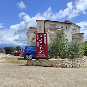 Monika Apartment